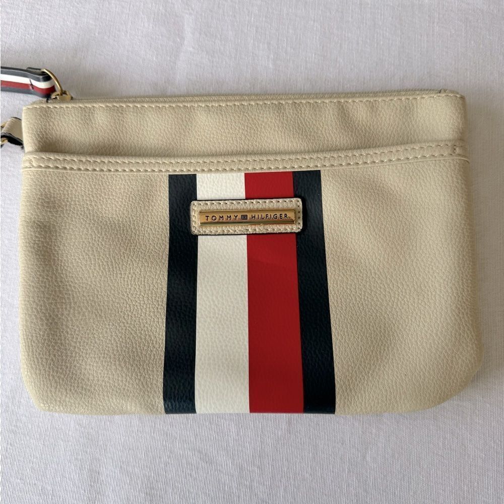 Cute little zippered travel pouch/ purse. Tommy Hilfiger
